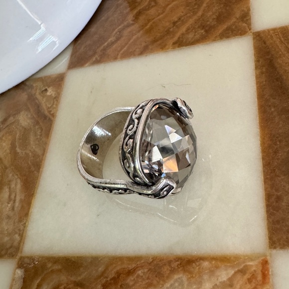 Brighton cushion cut crystal ring - Picture 4 of 6